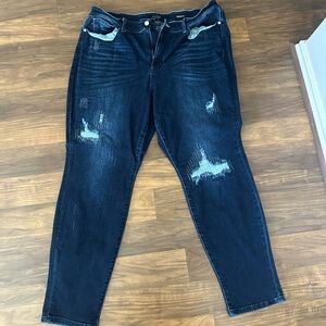 Judy Blue Dark Blue Boyfriend Jeans